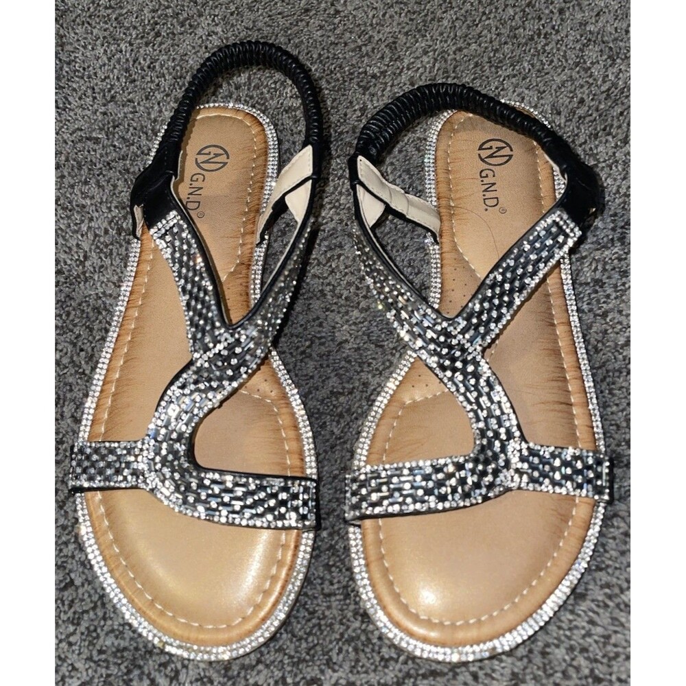 GND Crystal Jeweled Open Toe Flat Strappy Sandals Size 8
